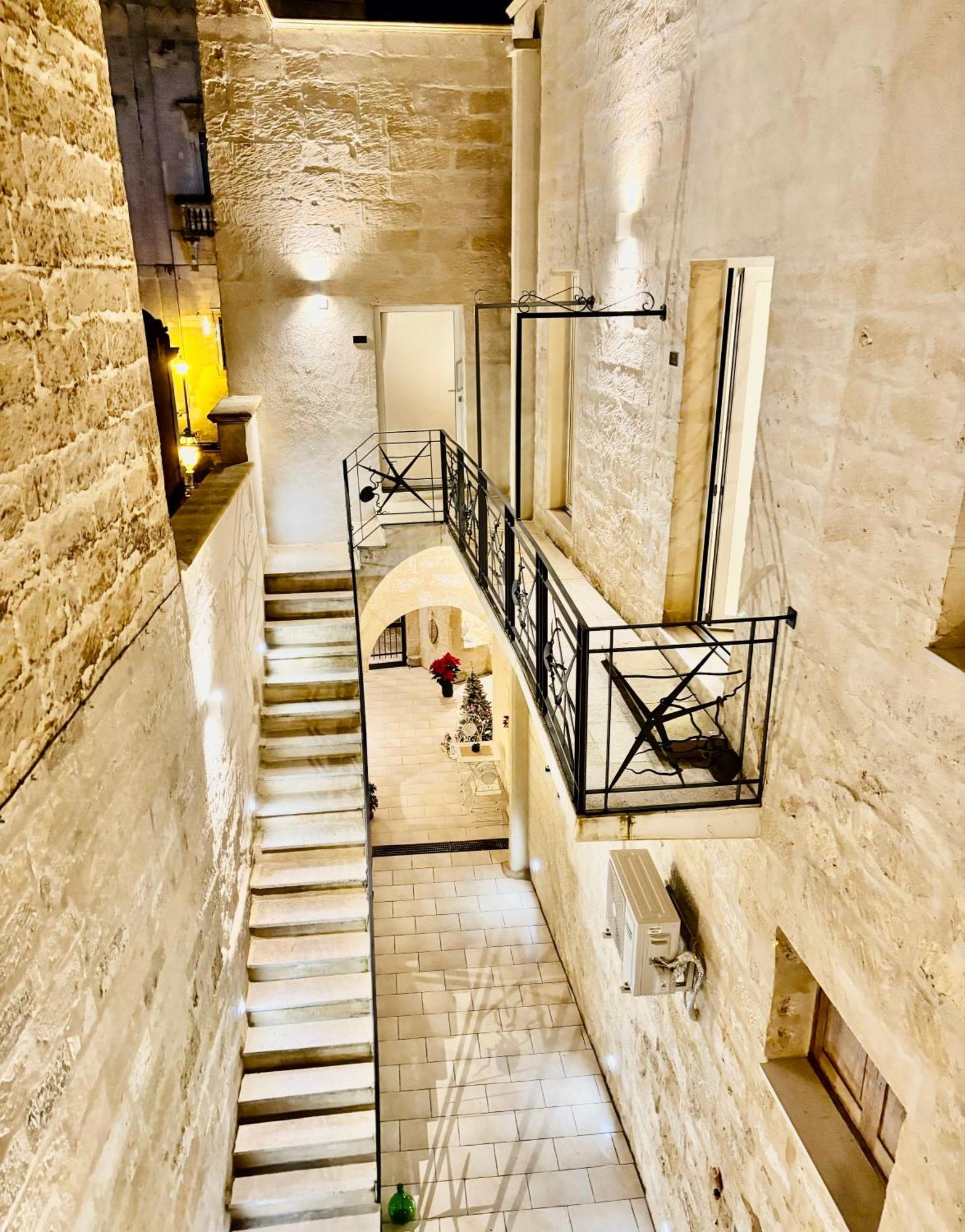 Apartamento Palazzo Storico Riccardi Rollo San Cesario di Lecce Exterior foto